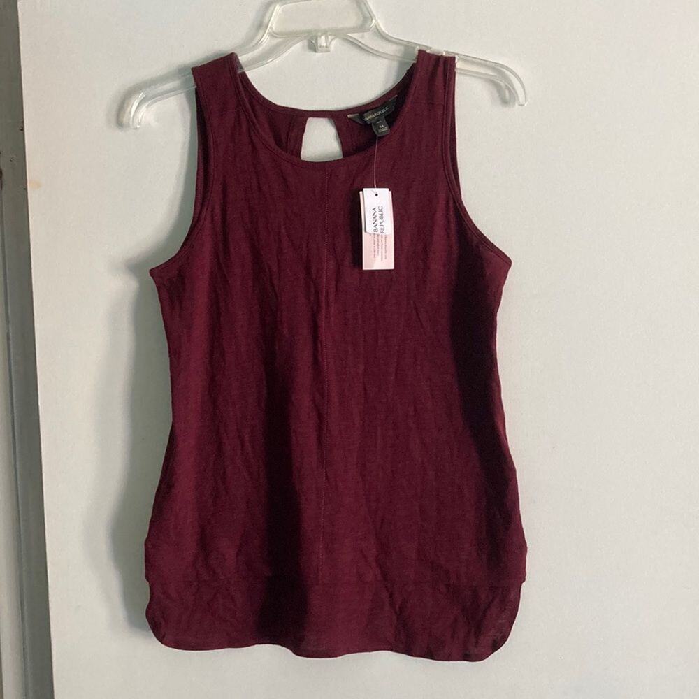 NEW! Banana Republic MP Womens Pullover Burgundy Tank NWT Keyhole Button Back